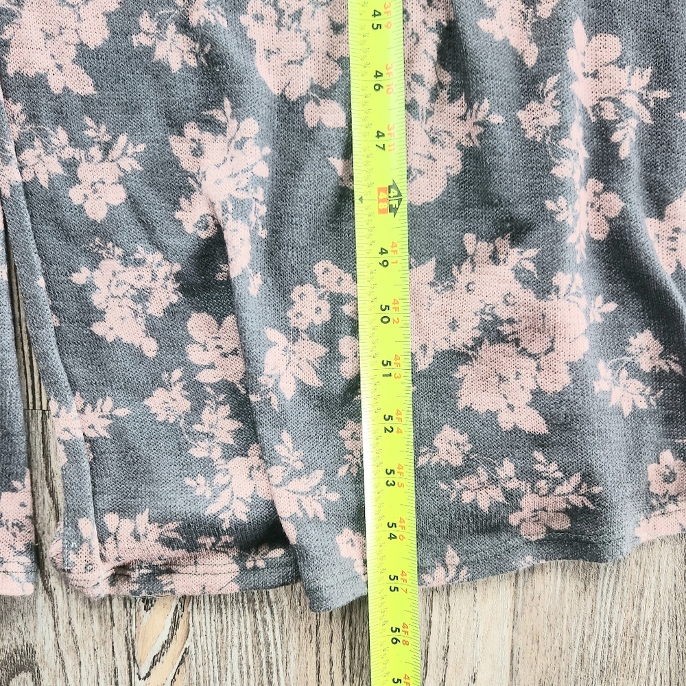 BUCKETLIST Blue Floral Sleeveless Jumpsuit with Pink Flowers - Picture 16 of 16